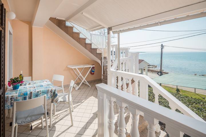Ferienwohnung für 4 Personen, mit Balkon/Terrasse in Umag und Umgebung