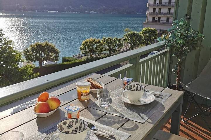 Glamping voor 2 personen, met balkon, met huisdier aan het meer van Annecy