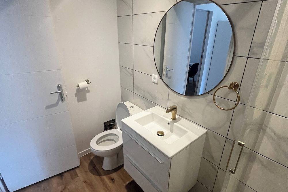 Entire apartment, Cosy 2-room apartment in Dole, Jura