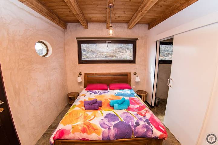 Eco-Villa immergé dans un parc naturel d'origine volcanique. in Villaverde, La Oliva