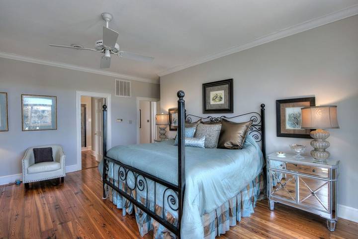 Vacation house for 8 people, with balcony and pool in Pawleys Island