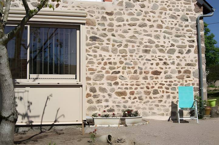 Gîte pour 4 personnes, avec Jardin à Corancy