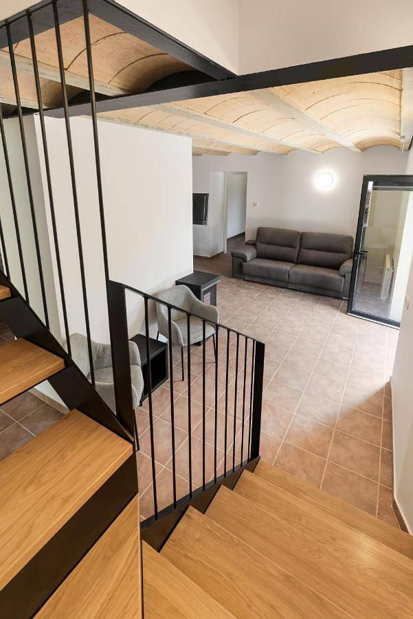 Casa rural para 7 personas, con Balcón y Terraza además de Jardín y Vistas en Berguedà - 2