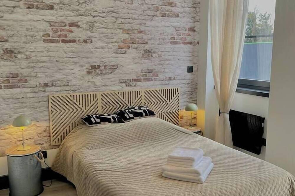 Appartement entier, Studio Anna proche de Mulhouse in Wittelsheim, Région de Thann