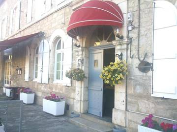 Hôtel pour 3 personnes, animaux acceptés à Gramat