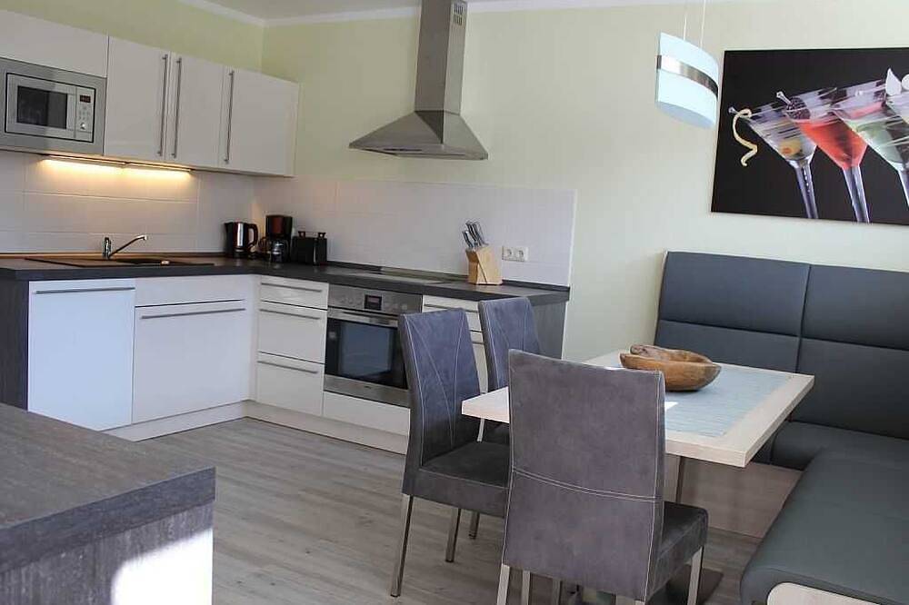 Ganze Wohnung, Hiddensee: Ferienwohnung Süderende - Ferienwohnung in Hiddensee, Ostseeinseln