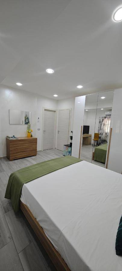 B&b per 3 persone, con panorama e balcone in Catania e dintorni