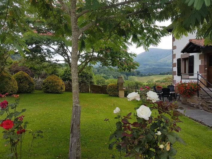Casa rural para 4 personas, con Balcón y Terraza además de Jardín y Vistas en Baztán - 3