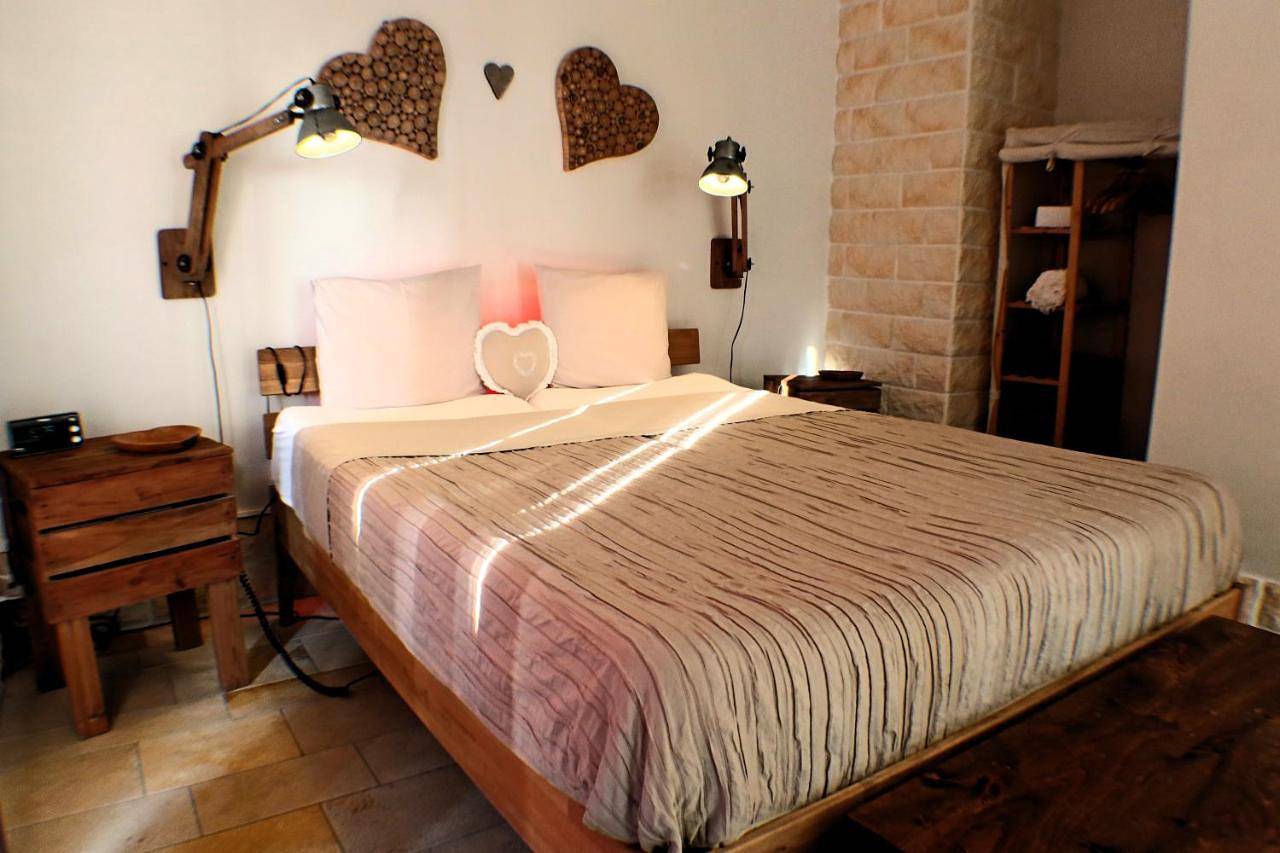 Double Room with Private Bathroom in Les Replattes, Le Locle