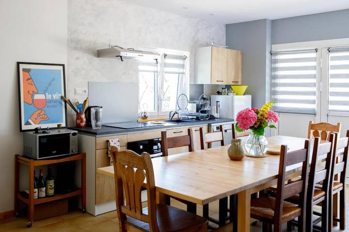 Gîte pour 4 personnes, avec Terrasse et Jardin à Le Deschaux