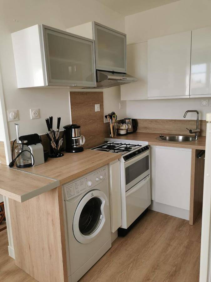 Appartement entier, One-Bedroom Apartment in Saint-Pair-sur-Mer, Côte de la Déroute