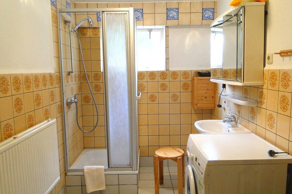 Ganze Wohnung, Wohnung in Alt Bukow mit Garten in Alt Bukow, Neubukow-Salzhaff