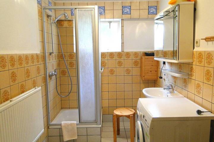 Ferienwohnung für 3 Personen, mit Terrasse und Garten sowie Pool in Alt Bukow - 4