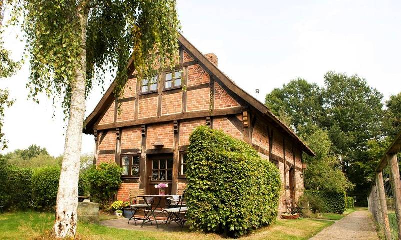 Ferienhaus für 4 Personen, mit Terrasse und Garten sowie Ausblick