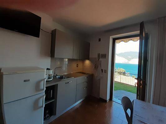 Ferienwohnung für 2 Personen, mit Garten und Pool in Malcesine - 2