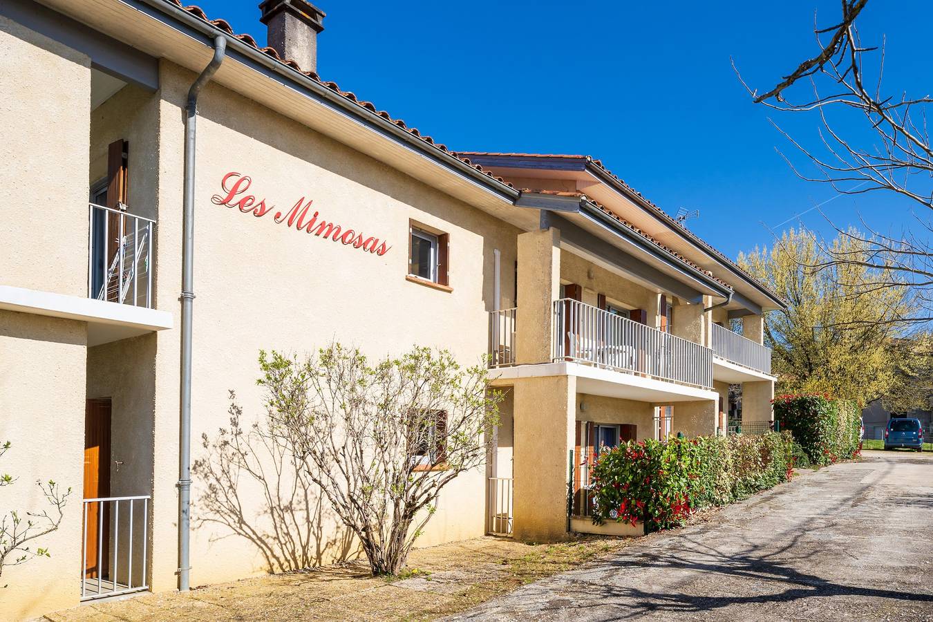 Studio entier, Studio cosy avec jardin privatif, climatisation et billard – Barbotan-les-Thermes in Cazaubon, Gers