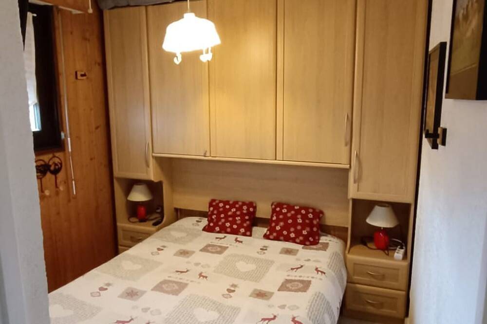 Entire apartment, Cozy apartment near ski slopes with garage in Thollon-les-Mémises, Thonon-les-Bains region