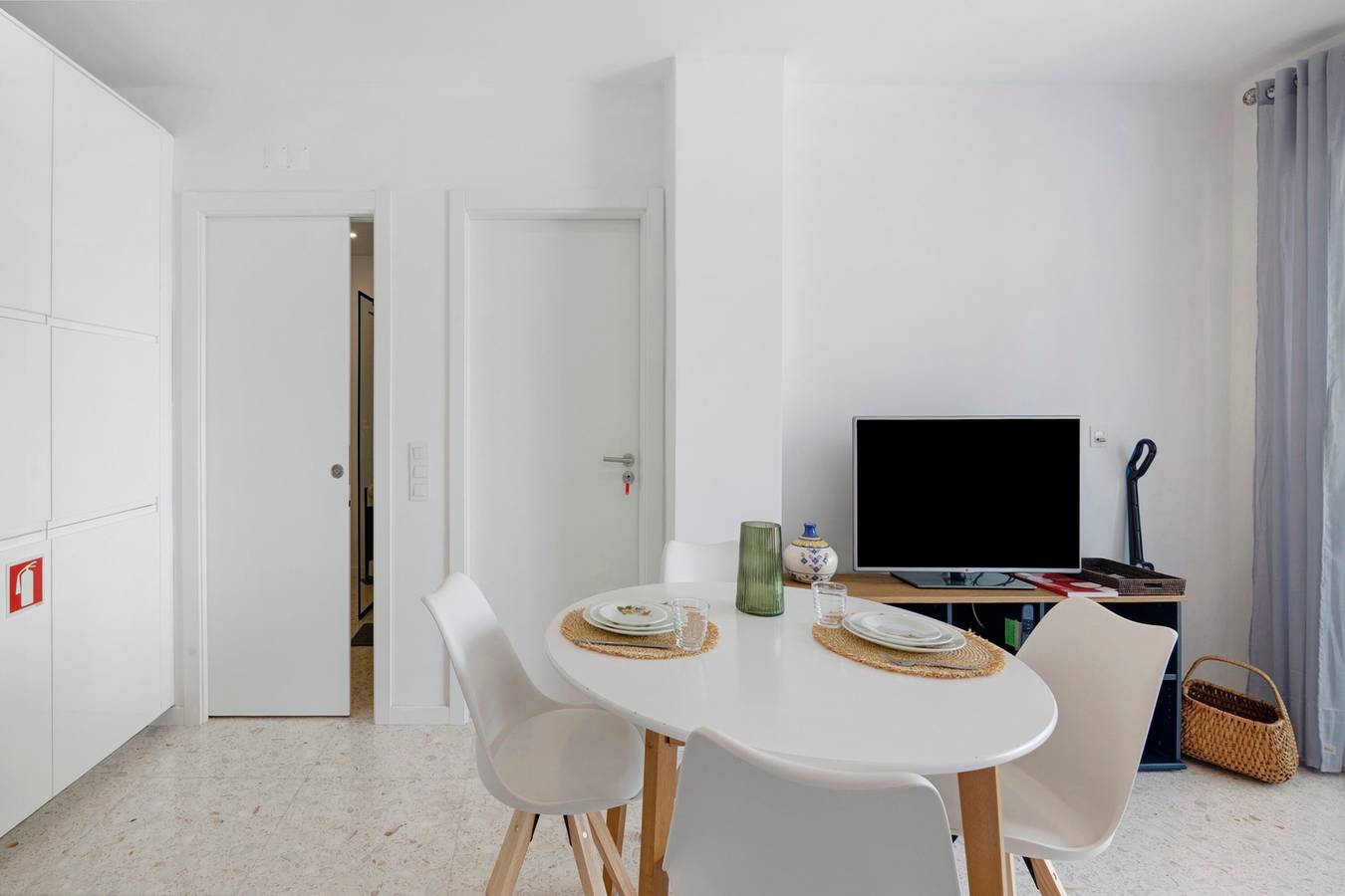 Apartamento inteiro, Apartamento 'Casa Verde Rio' com Varanda, Wi-Fi e Ar Condicionado in Vila Real de Santo António, Distrito de Faro
