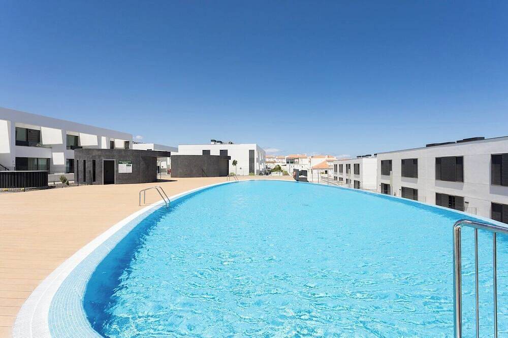 Entire apartment, Home2Book Stylish Apartment Pool & Terrace Abades in Abades, Arico