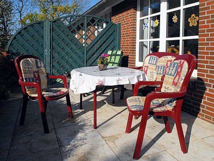 Bauernhof für 3 Personen, mit Terrasse und Garten, kinderfreundlich in Neuharlingersiel - 4