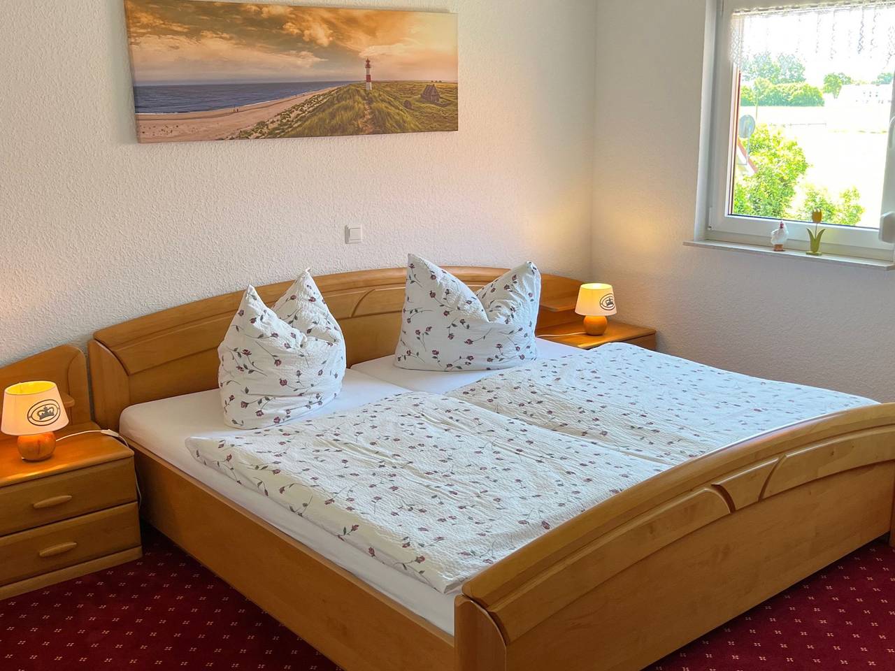 Ganze Wohnung, Ferienwohnung 'Heuboden, 80qm' mit gemeinsamer Terrasse, gemeinsamen Garten und Wi-Fi in Werdum, Landkreis Wittmund