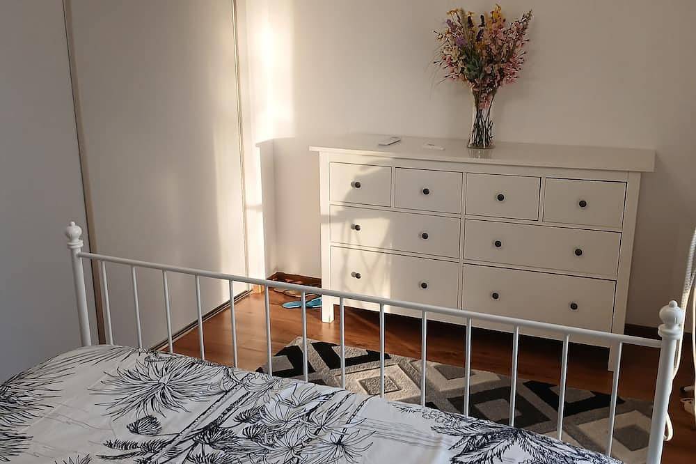 Entire apartment, Studio sleeps 2 to 5 people in Rumilly, Annecy region