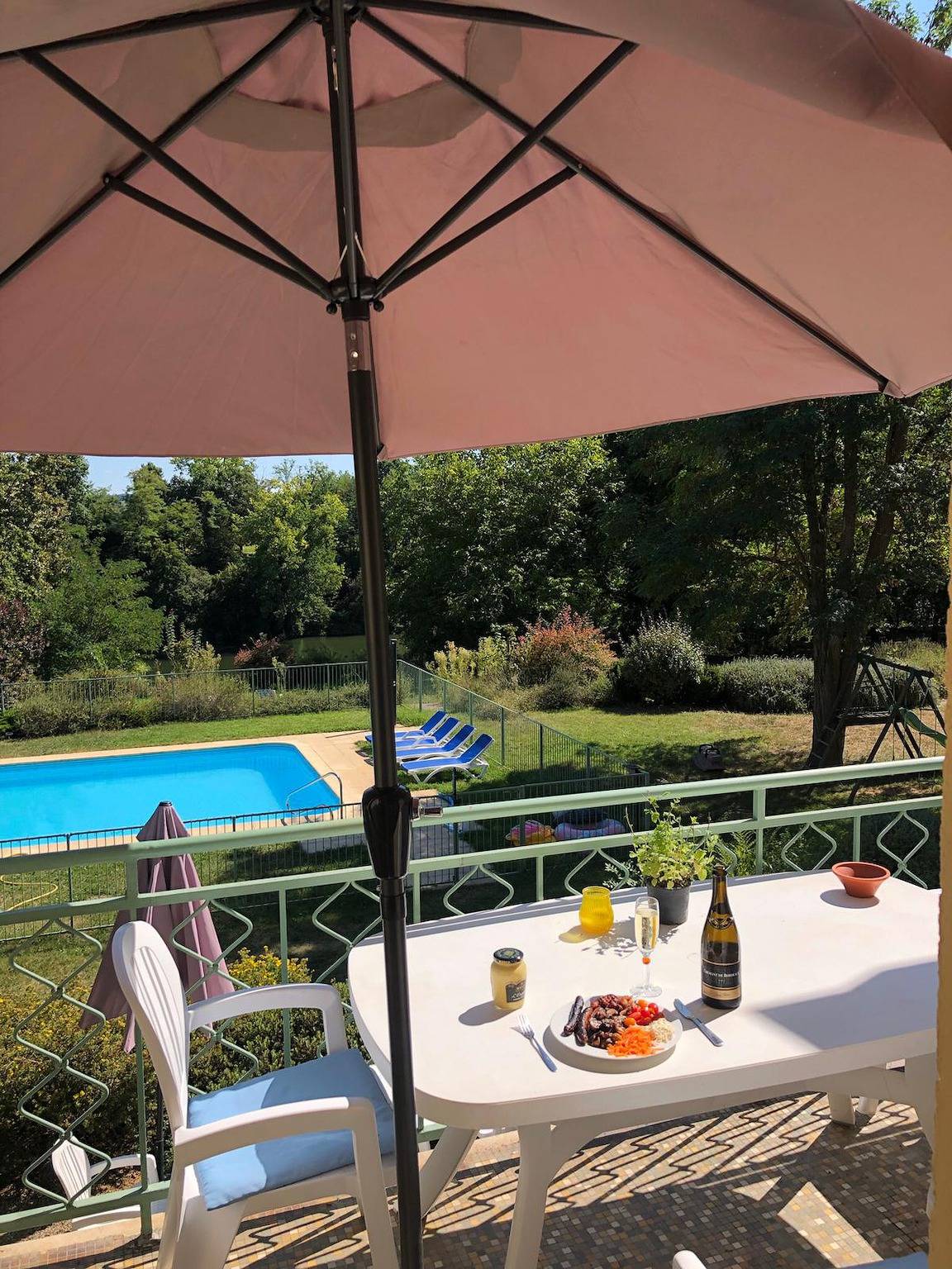 Aquitaine Gites In France in Lédat, Région de Villeneuve-sur-Lot