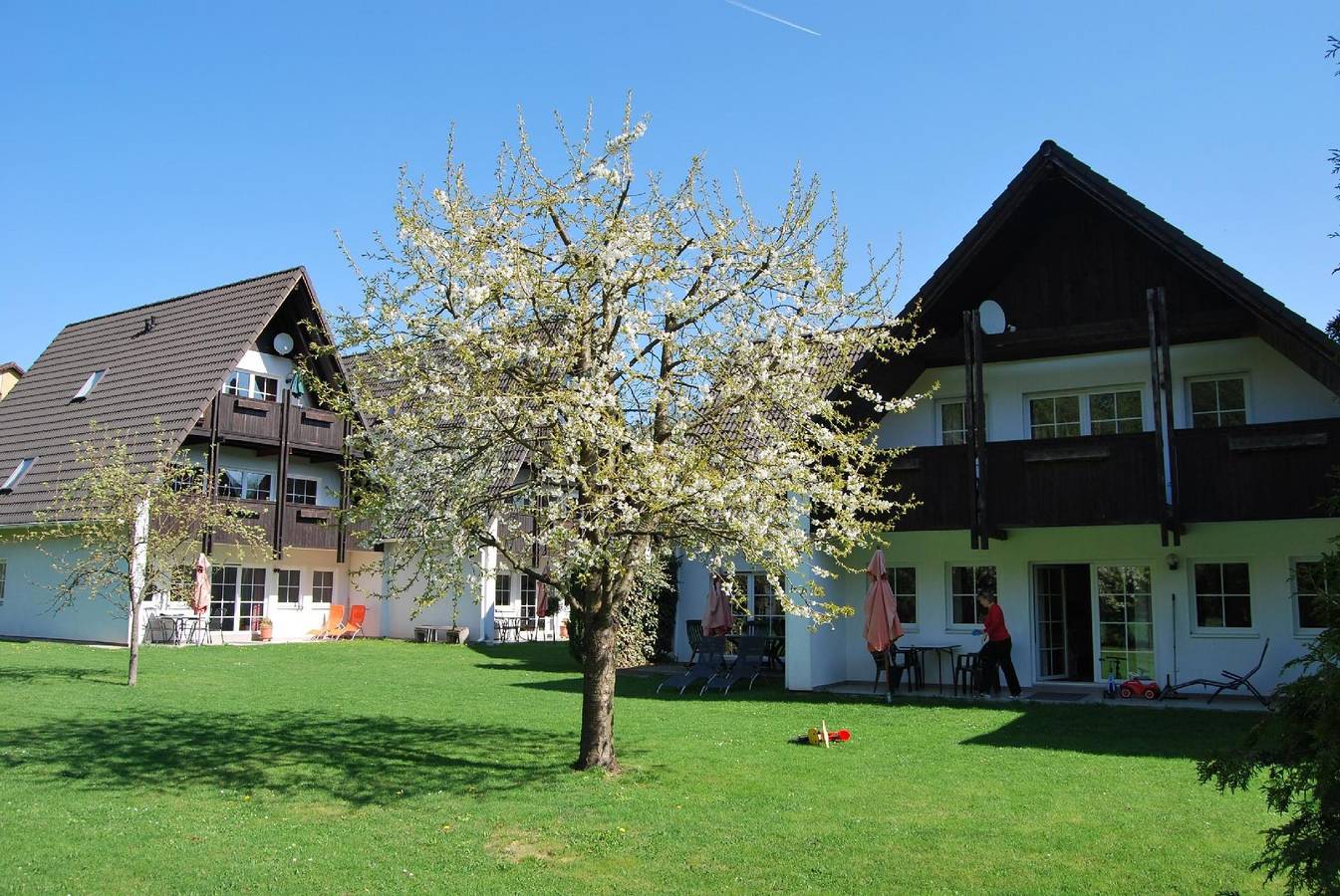 Ganze Ferienwohnung, Gemütliche Ferienwohnung  mit großem Garten in Walkenried, Harzvorland