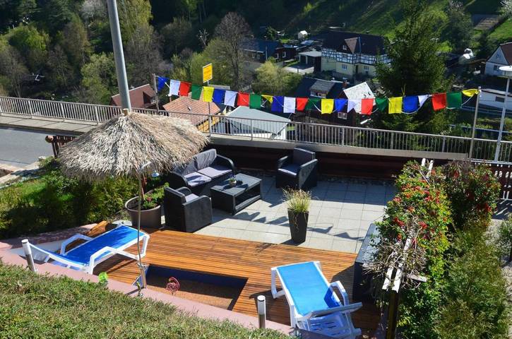 Ferienhaus für 2 Personen, mit Terrasse und Garten sowie Ausblick in Pfaffendorf