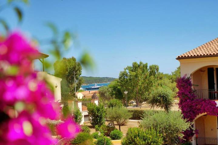 Ferienwohnung für 4 Personen, mit Garten und Ausblick, kinderfreundlich