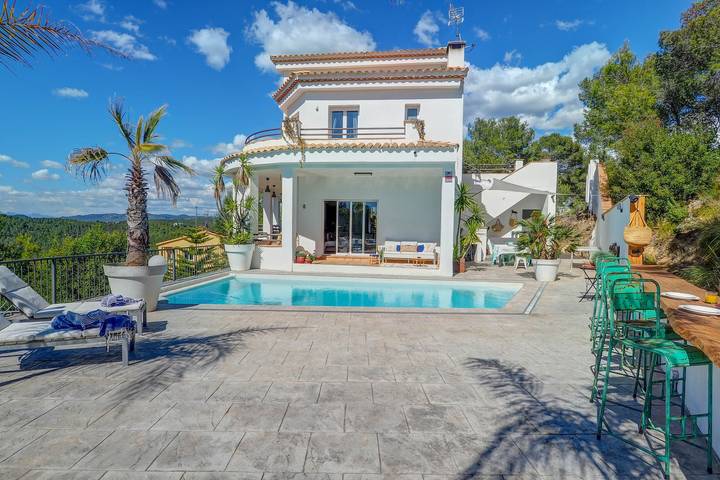 Villa für 10 Personen mit Terrasse in Sant Pere de Ribes, Garraf
