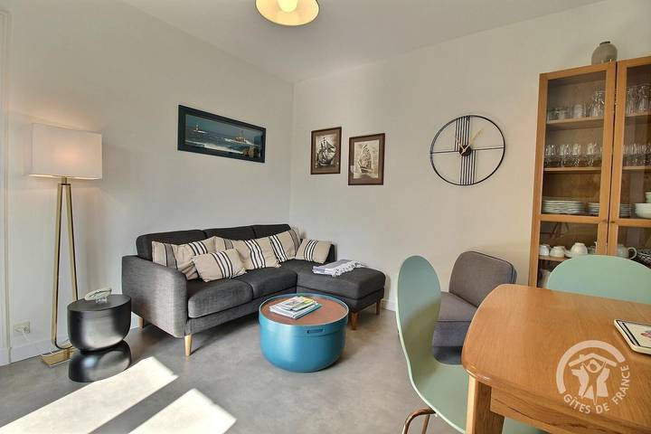 Gîte pour 4 personnes, avec terrasse et jardin à Plestin-les-Grèves - 2