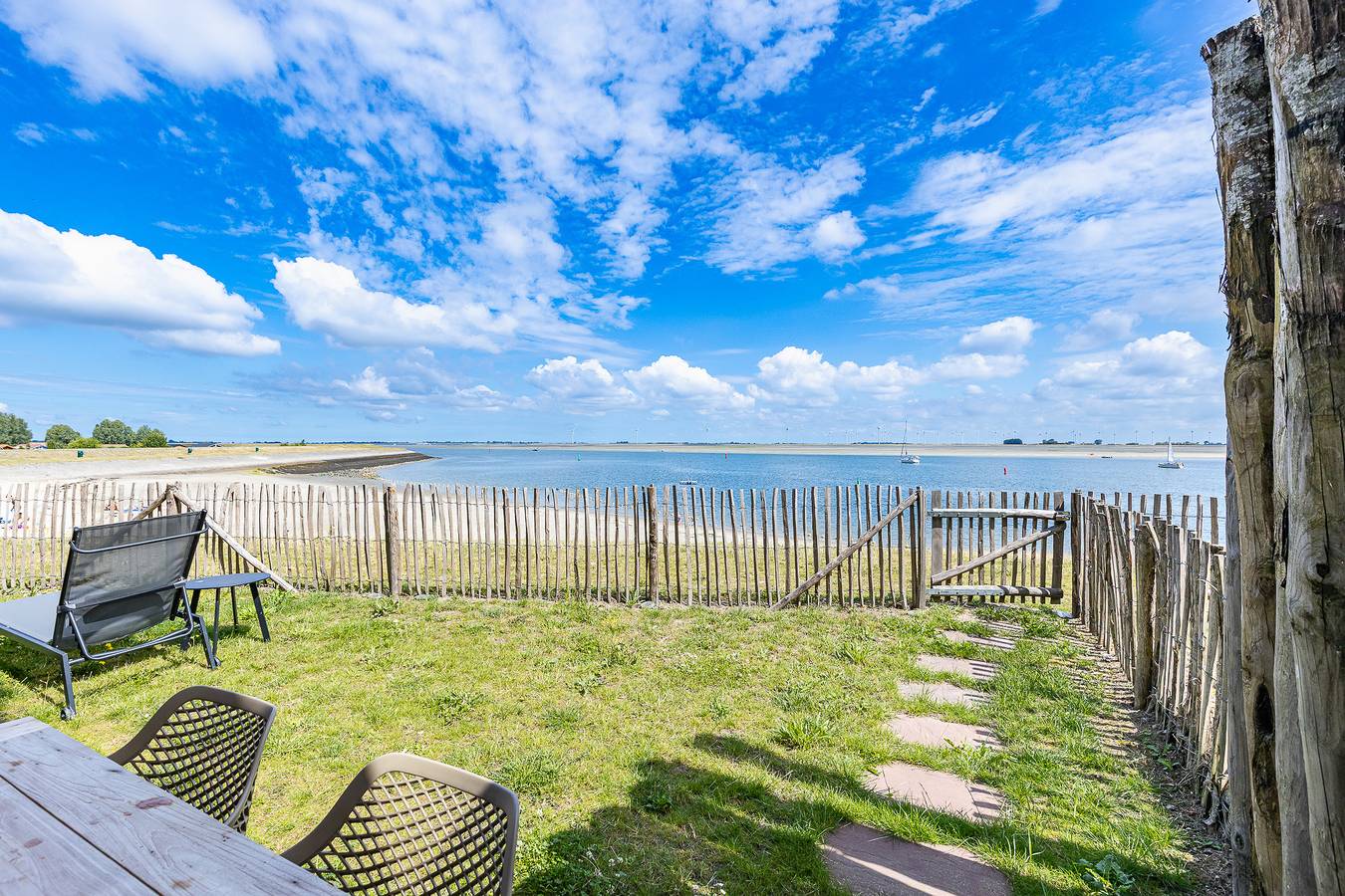 Vakantiewoning aan het strand - met tuin en terras | Nr. 32 | 2 - 4 Pers. | Vista Maris in Sint-Annaland, Nederlandse Noordzeekust