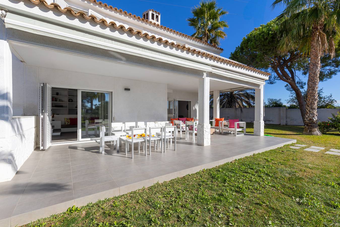 Fidalsa Lujosa Villa Salinas y Mar in Santa Pola, Costa Blanca