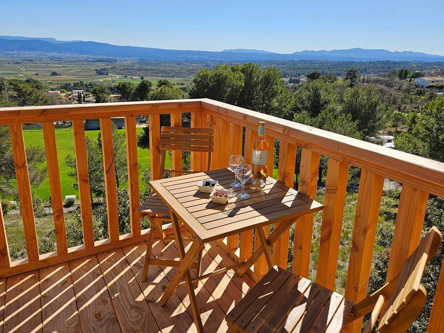 Camping Le Cézanne - Unique 2 personnes - Cabane "Sainte-Victoire" vue panoramique in Puyloubier, Région d'Aix-en-Provence