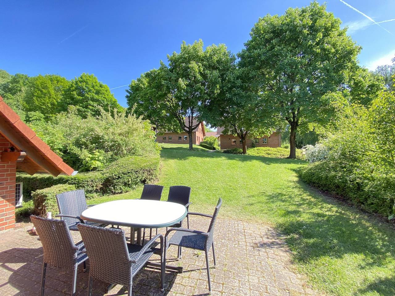 Haus 28 Natur Ferienpark - Hundefreundlicher Rückzugsort für Erholung und Abenteuer im Grünen in Nieheim, Kreis Höxter