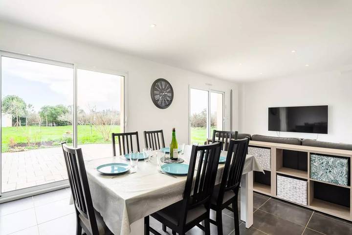 Location de vacances pour 6 personnes, avec jardin à Locmariaquer - 2