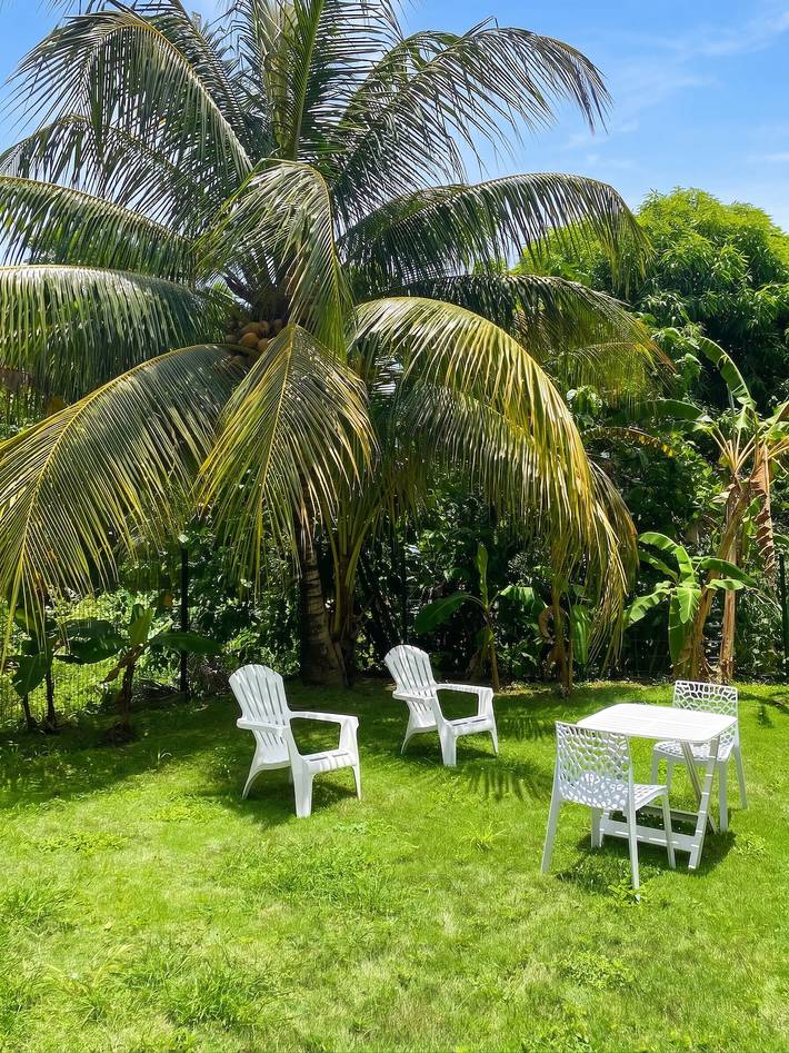 Casa encantadora en Baie-Mahault con jardín cercado in Baie-Mahault, Guadalupe