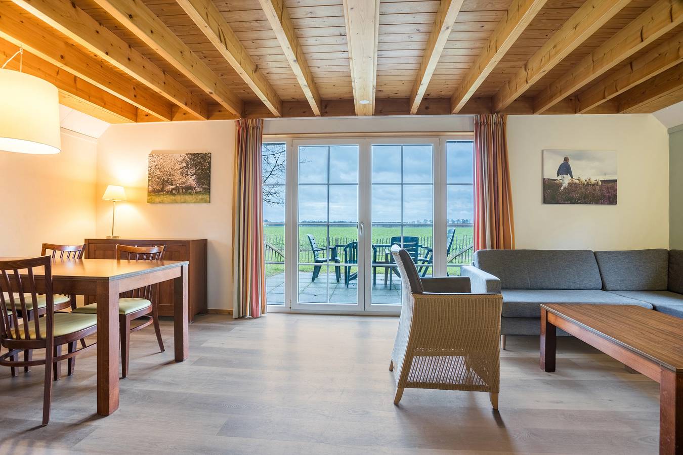Bungalow für 4 Personen mit Terrasse in Drenthe