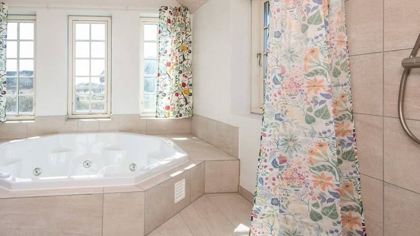 Ferienhaus mit Meerblick für 11 Personen, mit Sauna und Terrasse sowie Whirlpool in Blavand - 3