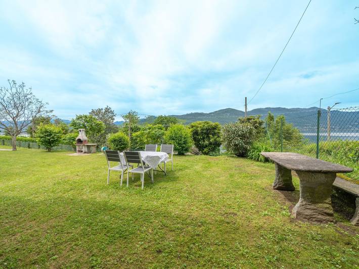 Ferienwohnung für 4 Personen, mit Garten und Seeblick sowie Terrasse, mit Haustier in Lago Maggiore (Lombardei) - 4