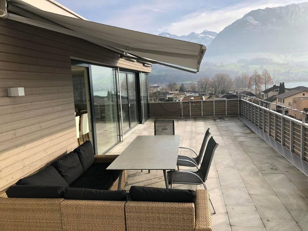 Apartamento entero, Penthouse Alpenblick (6 Erwachsene & 3 Kinder) in Sarnen, Cantón de Obwalden