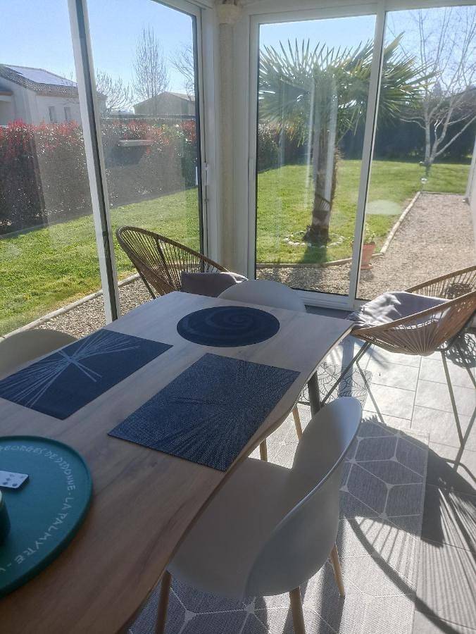 Gîte pour 2 personnes, avec piscine et jardin à Brax - 3