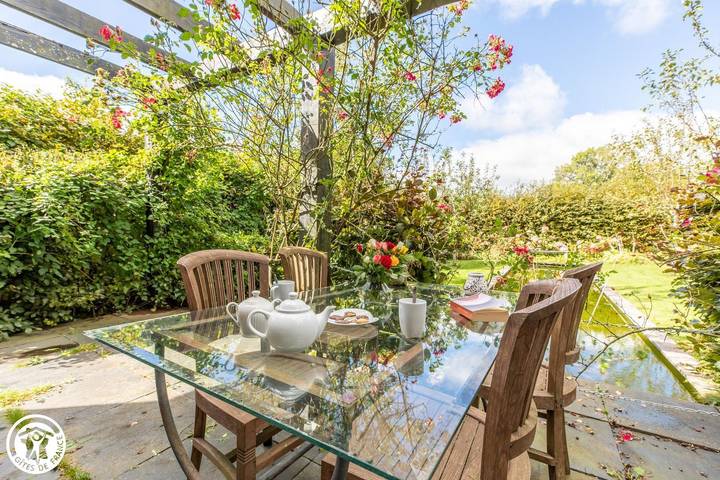 Gîte pour 3 personnes, avec Terrasse et Jardin