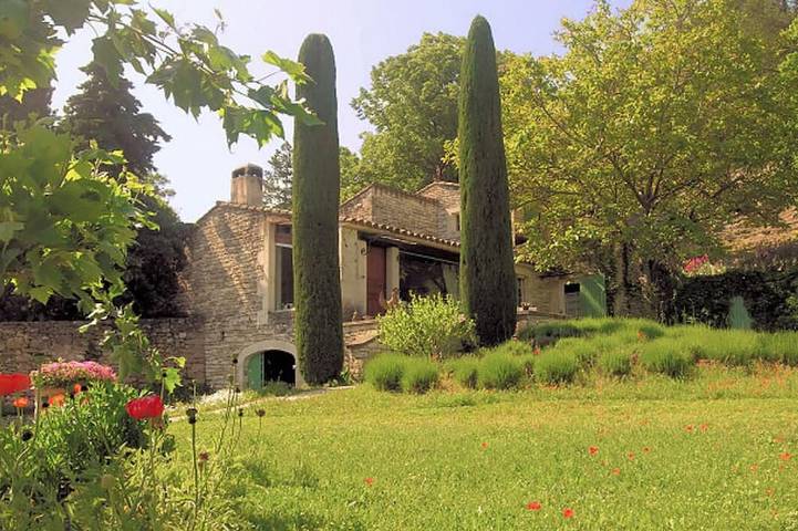 Maison de vacances pour 14 personnes à Lacoste