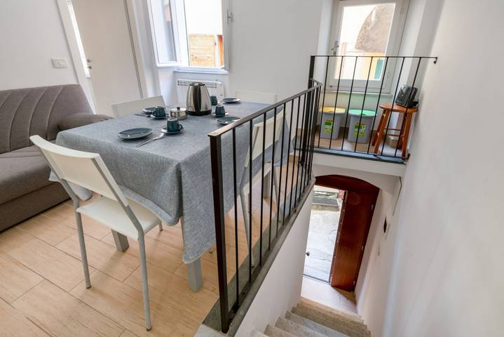 Appartamento intero, La Cantina dei Nonni - Riomaggiore Functional Flat in Riomaggiore, Comune di Riomaggiore