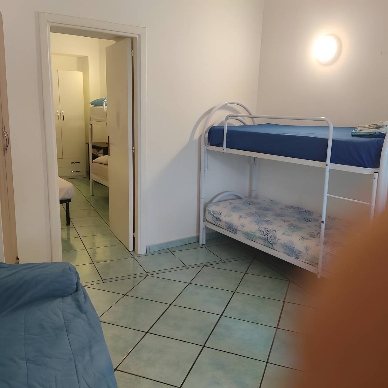 Ganze Wohnung, Apartment 'Appartamento 8 Vista Costa' mit Gemeinschaftsgarten, Wlan und Klimaanlage in Ischia Stadt, Ischia