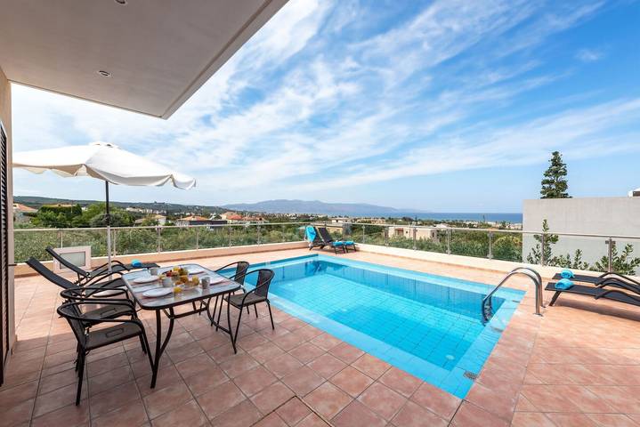 Villa für 7 Personen, mit Balkon und Terrasse sowie Pool in Chania und Umgebung - 2
