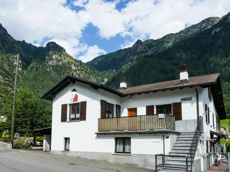 Chalet para 6 Personas en Blenio, Western Alps