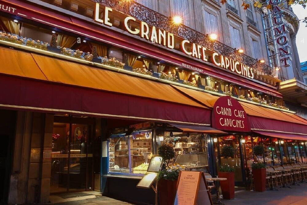 Appartamento intero, Rare !! Luxurious Parisian Haven Near Opera Garnier & Galeries Lafayette-250 Sqm in Parigi, Ile-de-France